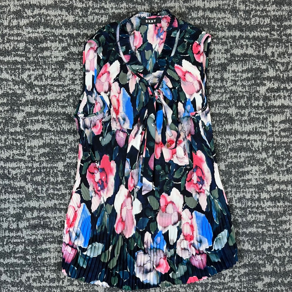 DKNY Blouse Womens No Size Floral Pleated Sleeveless Tie Neck Navy Pink Multi
